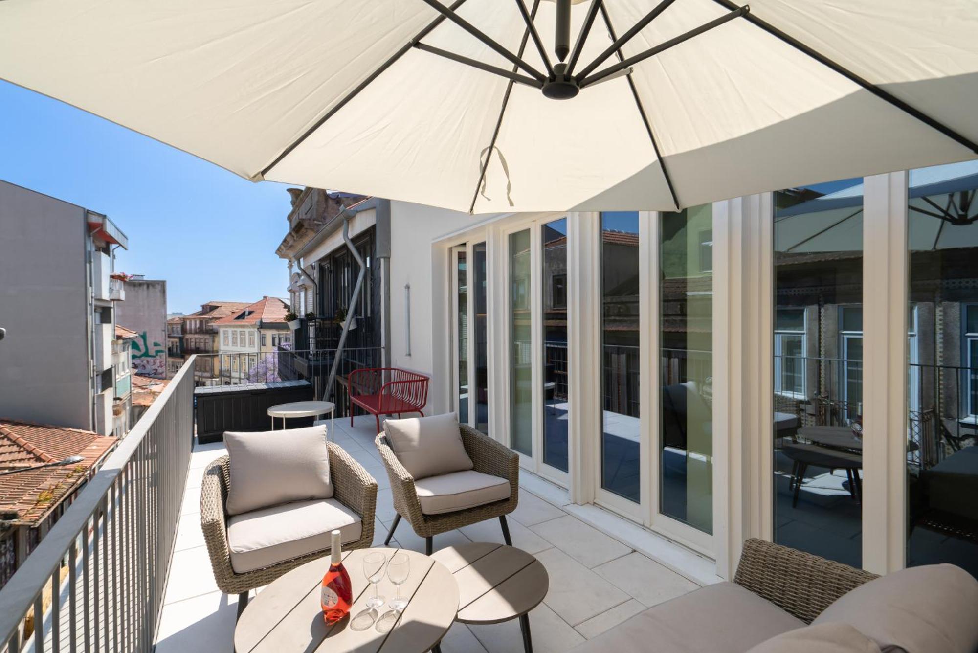포르투 Host Wise - Luxurious Private Flats - Balcony 아파트 객실 사진